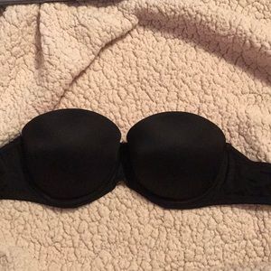 Push up Victoria’s Secret/Pink bra